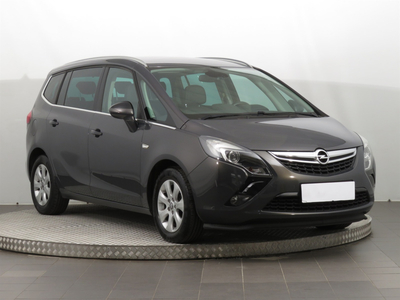 Opel Zafira 2015 1.6 CDTI 167647km ABS klimatyzacja manualna
