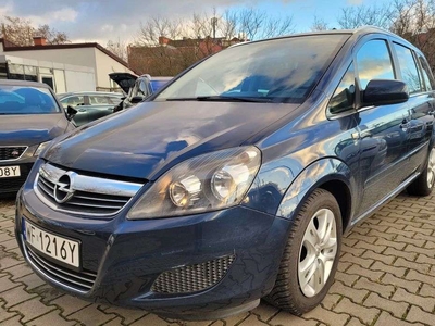 Opel Zafira B 1.6 Twinport ecoFLEX 115KM 2010