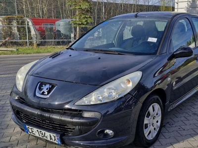 Peugeot 206 Hatchback 5d + 1.4 75KM 2012