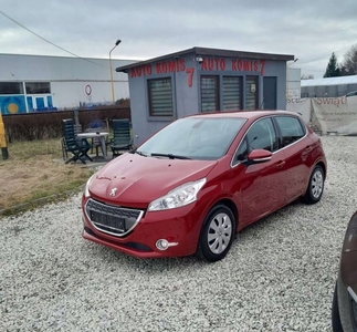 Peugeot 208 I Hatchback 3d 1.2 VTI 82KM 2013