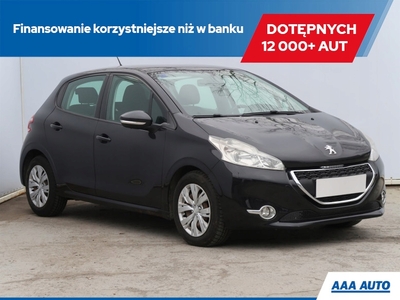 Peugeot 208 I Hatchback 5d 1.4 HDI 68KM 2012