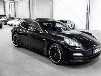 Porsche Panamera I Liftback 4.8 V8 400KM 2011