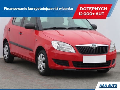 Skoda Fabia II Hatchback 1.2 i HTP 60KM 2010