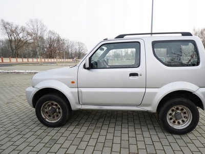 Suzuki Jimny III Standard 1.3 VVT 85KM 2011