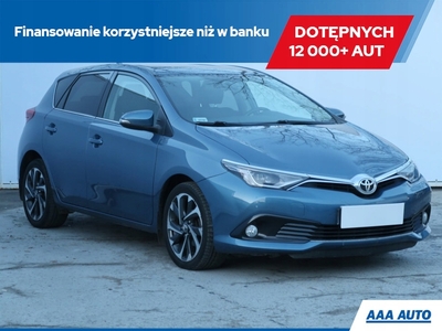 Toyota Auris II Hatchback 5d Facelifting 1.6 Valvematic 132KM 2016