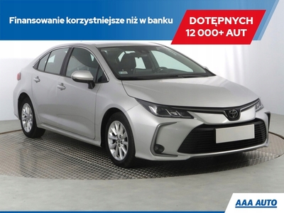 Toyota Corolla XII Sedan 1.5 VVT-i 125KM 2021