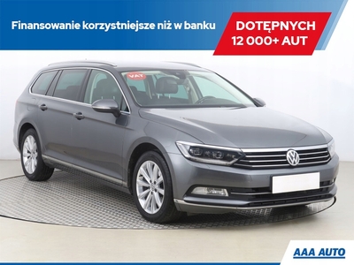 Volkswagen Passat B8 Variant 1.8 TSI BlueMotion Technology 180KM 2016