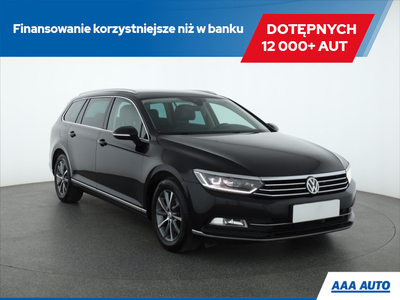 Volkswagen Passat B8 Variant 2.0 TDI 190KM 2015