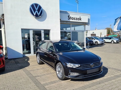 Volkswagen Passat B8 Variant Facelifting 2.0 TDI SCR 150KM 2023