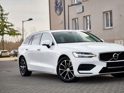 Volvo V60 I Kombi Facelifting 2.0 D4 DRIVE-E 190KM 2018