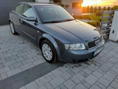 Audi A4 2003 2.0 Benz sedan klima, hak, stan bardzo dobry