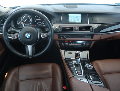 BMW 5 2016 520d 226164km Sedan