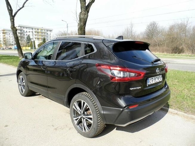 Nissan Qashqai 1,6 4x4 salon polska