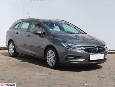 Opel Astra 1.6 108 KM 2016r. (Piaseczno)