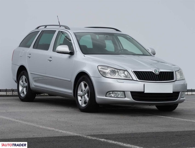 Skoda Octavia 1.6 100 KM 2013r. (Piaseczno)