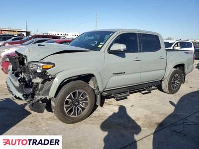 Toyota Tacoma 3.0 benzyna 2022r. (GRAND PRAIRIE)