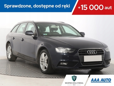 Audi A4 B8 Avant Facelifting 2.0 TDI 143KM 2013