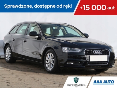 Audi A4 B8 Avant Facelifting 2.0 TDI 150KM 2013