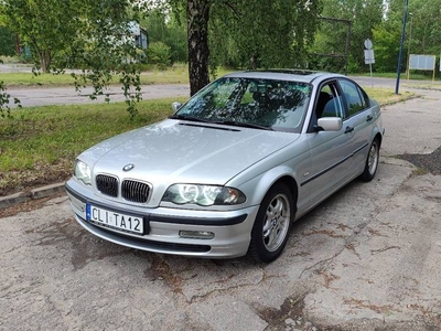 BMW E46 318i 1.9 b/g 2001r