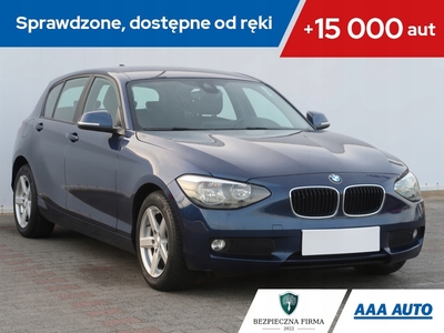 BMW Seria 1 F20-F21 Hatchback 5d 116i 136KM 2012