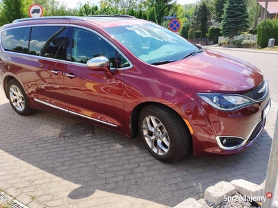 chrysler pacifica 2018 bezwypadkowy