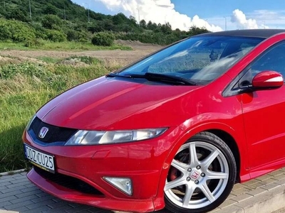 Honda Civic VIII Hatchback 3d 2.0 i-VTEC 201KM 2008