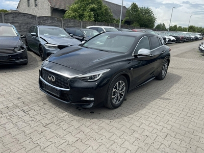 Infiniti Q30 2.0T 211KM 2017