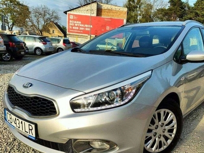 Kia Ceed II Kombi 1.6 GDI 135KM 2014