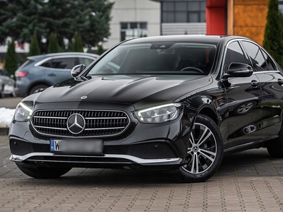 Mercedes Klasa E W213 Limuzyna Facelifting 1.6 E200d 160KM 2021