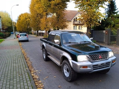 Mitsubishi L200 III 2.5 TD 99KM 2003