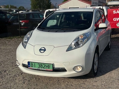 Nissan Leaf I Hatchback 5d Elektryczny 109KM 2014