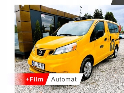 Nissan NV200 2015