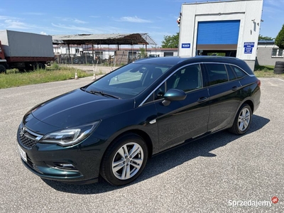 Opel Astra 1.4 BENZYNA Klimatronik Tempomat Nawigacja Ledy Kamera TOP STAN