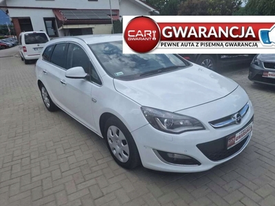 Opel Astra J Sports Tourer Facelifting 1.3 CDTI ecoFLEX 95KM 2013