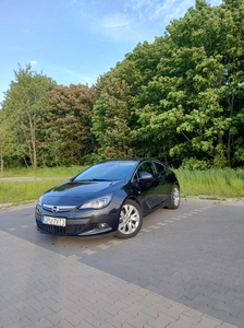 Opel Astra J wersja GTC 1,4 Turbo , benzyna + gaz LPG