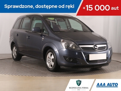 Opel Zafira B 1.6 Twinport ecoFLEX 115KM 2010