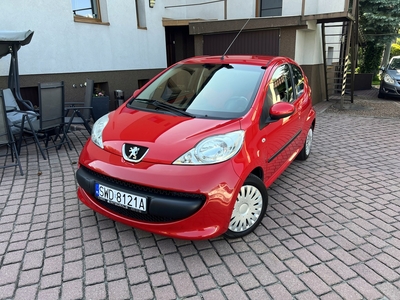 Peugeot 107 Hatchback 5d 1.0 12V 68KM 2008