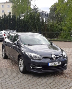 Renault Megane III Hatchback Facelifting 2013 1.6 16V 110KM 2014