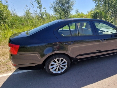 Skoda Octavia III Liftback 1.6 TDI CR DPF 110KM 2015