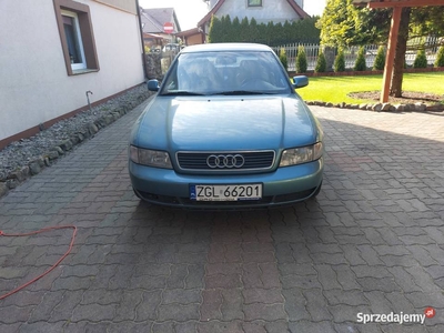 Sprzedam audi a4 1.6lpg