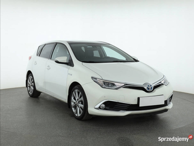 Toyota Auris Hybrid