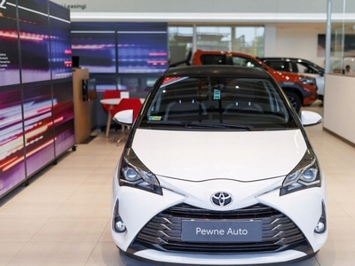 Toyota Yaris III Hatchback 5d Facelifting 2017 1.5 Dual VVT-iE 111KM 2019