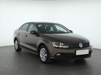 Volkswagen Jetta 2015 1.4 TSI 150861km Sedan