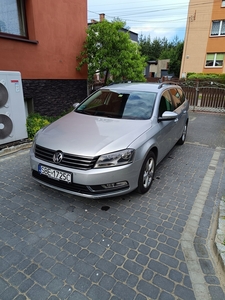 Volkswagen Passat B7 Variant 2.0 TDI CR DPF BlueMotion 140KM 2012