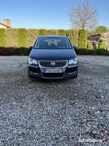 Volkswagen Touran 2.0 tdi