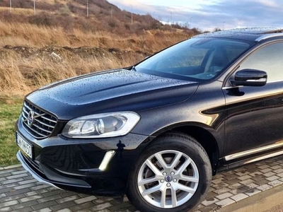 Volvo XC60 I SUV Facelifting 2.0 D4 DRIVE-E 190KM 2017