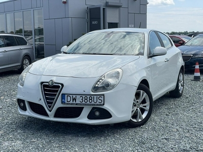 Alfa Romeo Giulietta Nouva 1.6 JTDM 105KM, serwisowana, tempomat, LED