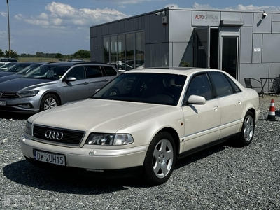 Audi A8 I (D2) Audi A8 4,2i 299KM, Quattro, solardach