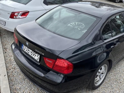 BMW Seria 3 E90-91-92-93 Limuzyna E90 320d 184KM 2011