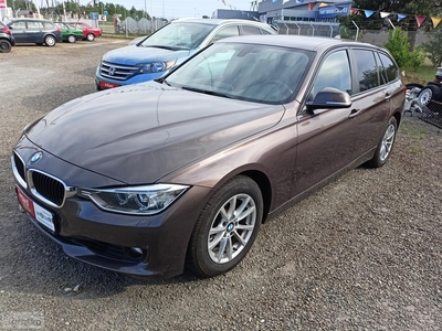 BMW SERIA 3 V (F30/F31/F34) BMW SERIA 3 318d xDrive Luxury Line